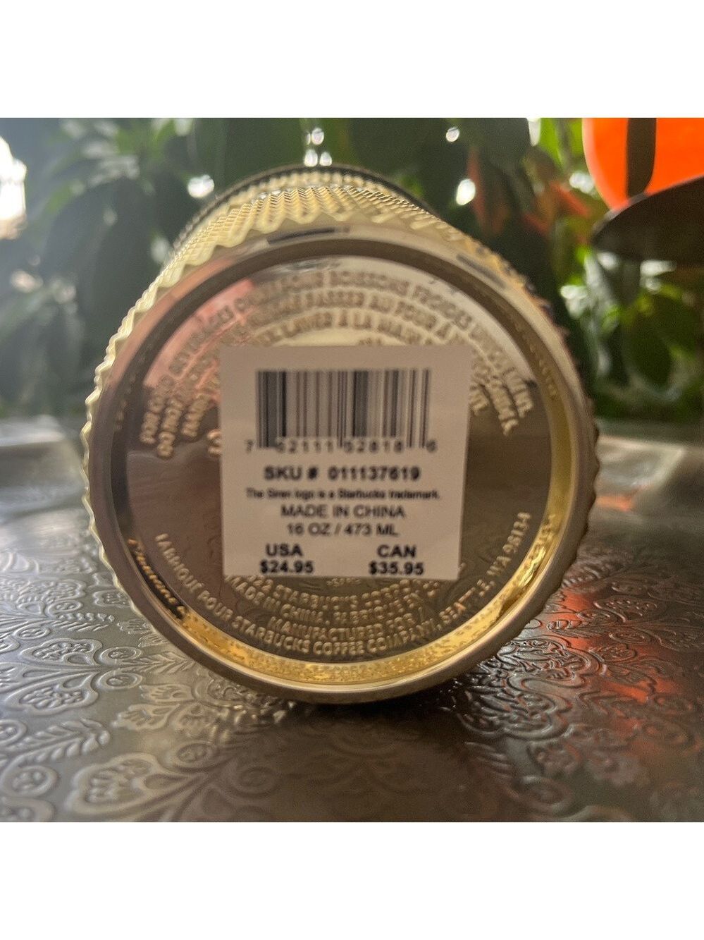 STARBUCKS Holiday 2022 Gold Studded Bling 16oz Tumbler - Picture 4 of 4